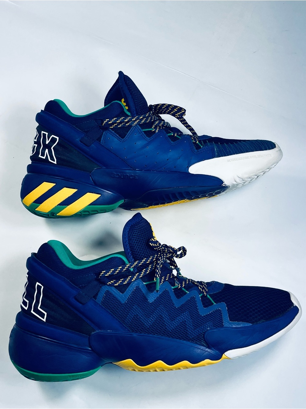 Adidas D.O.N. Issue # 2 Donovan Mitchell Men's Size:12 Basketball Shoes #FV8959